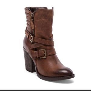 Revolve Steve Madden Raleigh tall distressed buckled heeled boots US 9.5 cognac